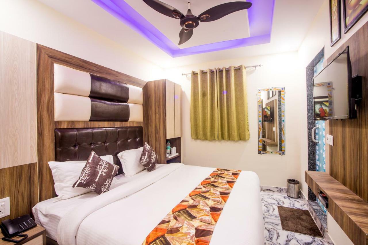 Hotel Kaushal Palace New Delhi Bagian luar foto